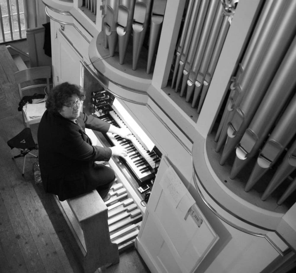 Rico Feist an der Orgel